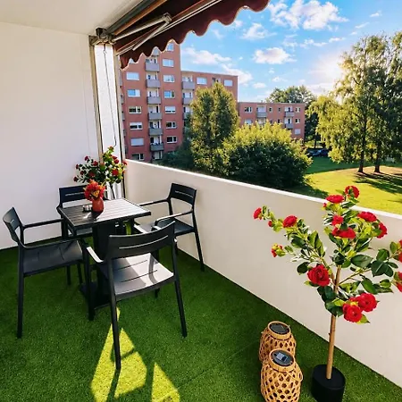 Modernes City-apartment Mit Grossem Balkon *